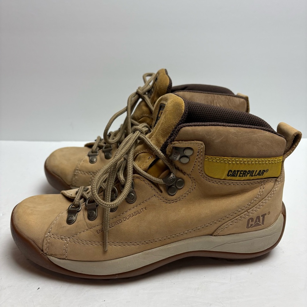 Caterpillar Men's Active Alaska Lace-Up Boot, Honey, 8 M US Hiking Work